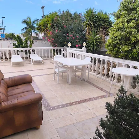 Americas 4- Bedrooms Parking Private Costa Adeje (Tenerife)